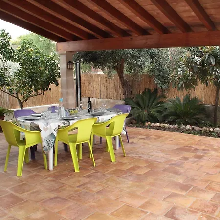 Haus Amador Holiday home *